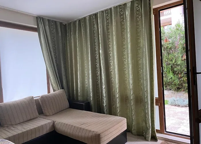 Balkan Breeze 7 - Rey&mar * סאני ביץ'